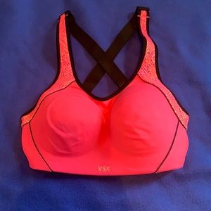 VSX sports bra 34D NWOT